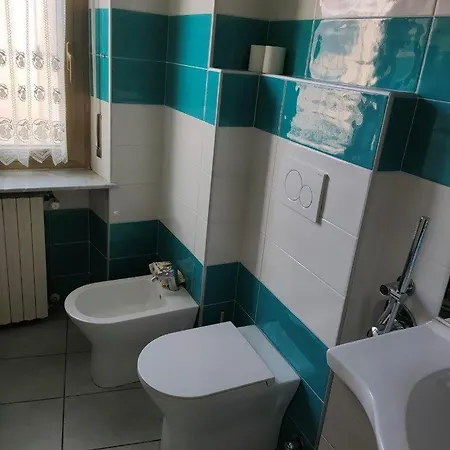 Quadrilocale Torino Sud Lingotto Mirafiori 100 Mq Διαμέρισμα *