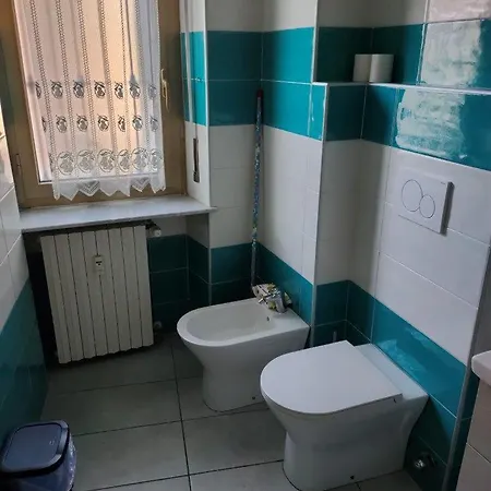 Quadrilocale Torino Sud Lingotto Mirafiori 100 Mq Διαμέρισμα Νικελίνο